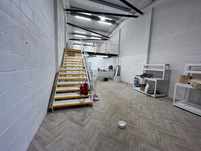 Bradley Ln, Wigan for lease Interior Photo- Image 2 of 4