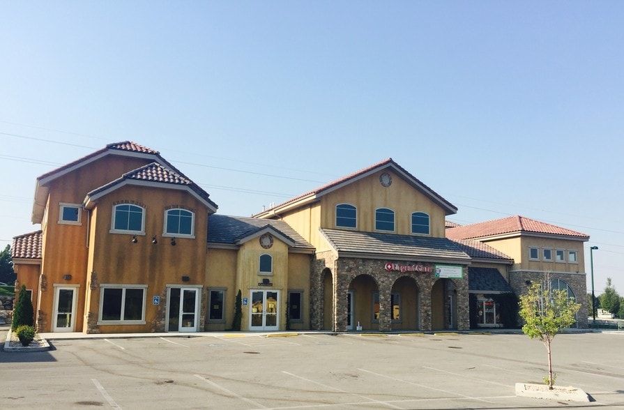 960 W 800 N, Orem, UT for lease - Building Photo - Image 2 of 3