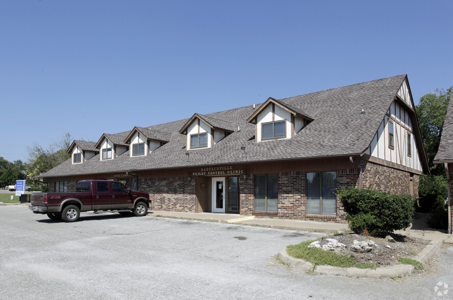 2230 SE Washington Blvd, Bartlesville, OK for lease - Building Photo - Image 2 of 8