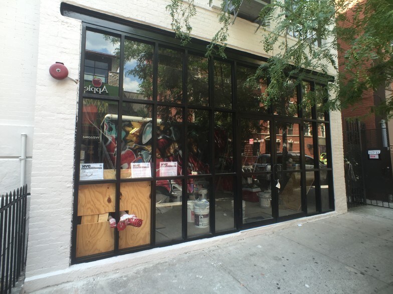 508 E 117th St, New York, NY à louer - Photo du bâtiment - Image 2 de 3