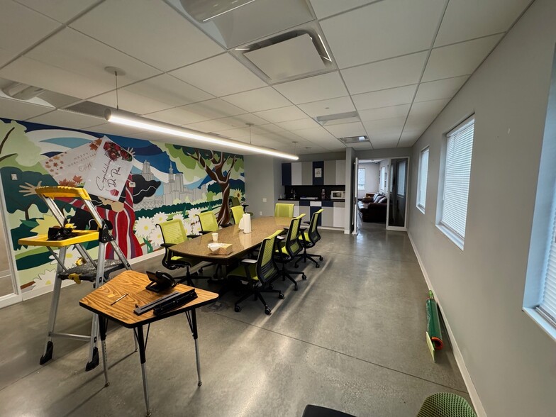 6205 Storer Ave, Cleveland, OH for sale - Building Photo - Image 3 of 7