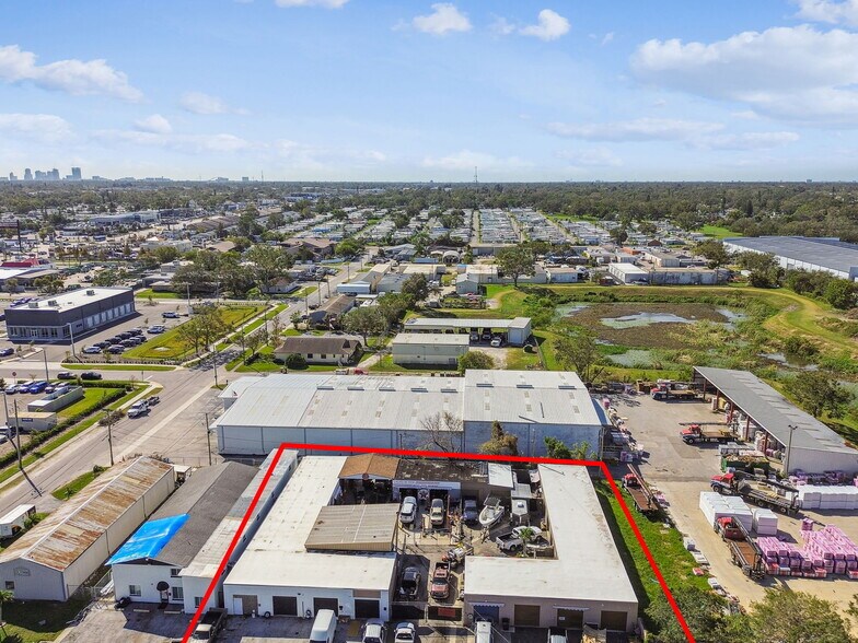 3580 66th Ave N, Pinellas Park, FL à vendre - Photo du bâtiment - Image 3 de 59