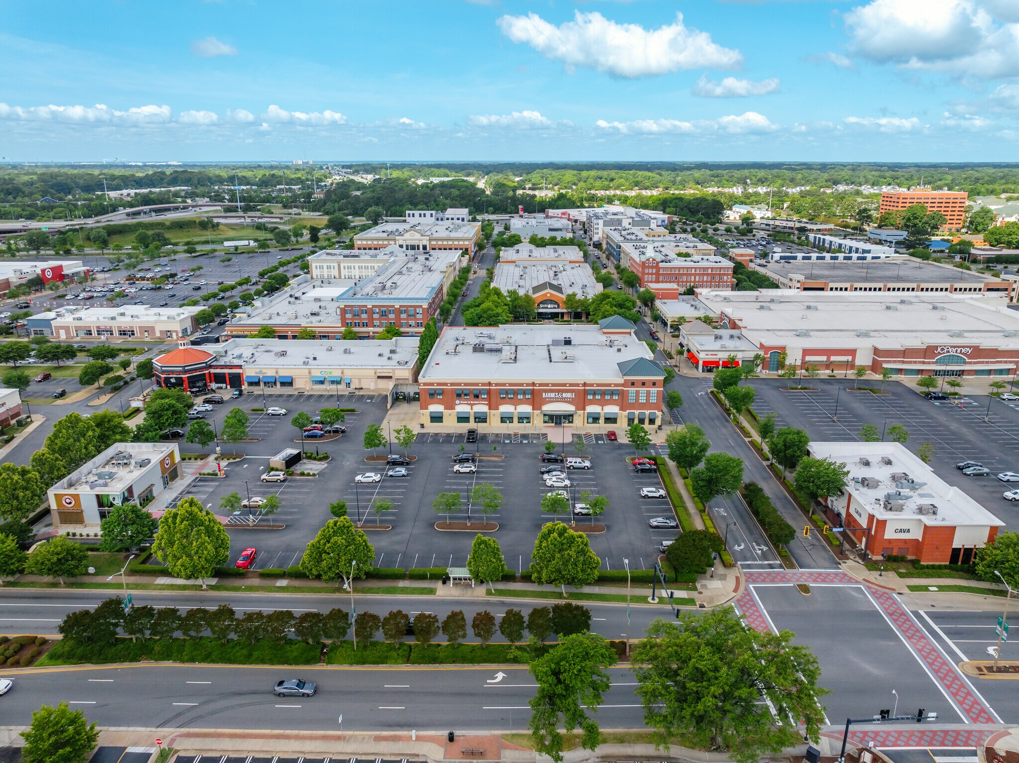 4410 E Claiborne Sq, Hampton, VA for lease Building Photo- Image 1 of 16