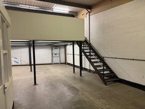 Farthing Rd, Ipswich à louer Photo intérieure- Image 2 de 2