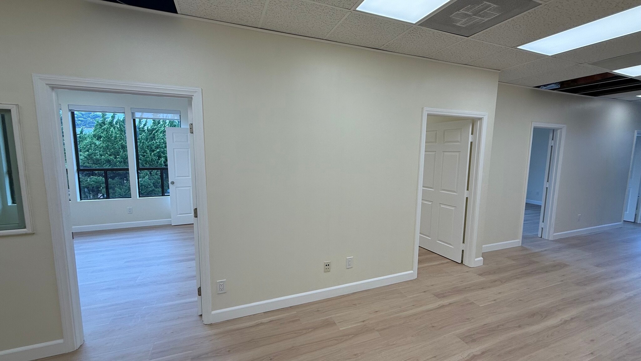 77 Las Tunas Dr, Arcadia, CA à louer Photo intérieure- Image 1 de 5