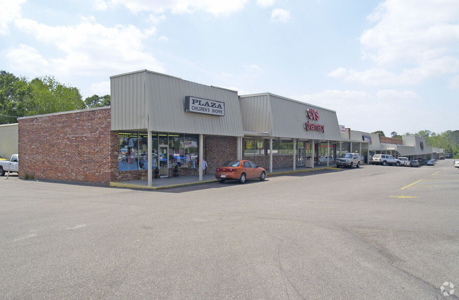 946 N 16th Ave, Laurel, MS for lease - Building Photo - Image 2 of 6