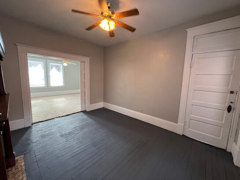 42-44 W High St, Springfield, OH à vendre - Photo du bâtiment - Image 3 de 35