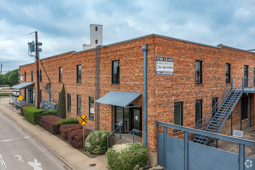 3720 Canton St, Dallas, TX for lease - Building Photo - Image 2 of 4