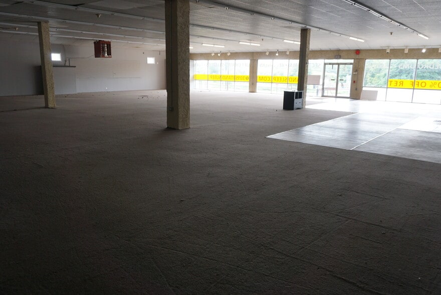 1701-1707 Bethlehem Pike, Hatfield, PA for lease - Building Photo - Image 3 of 9