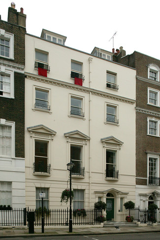 Plus de détails pour 31 Queen Anne St, London - Bureau à louer