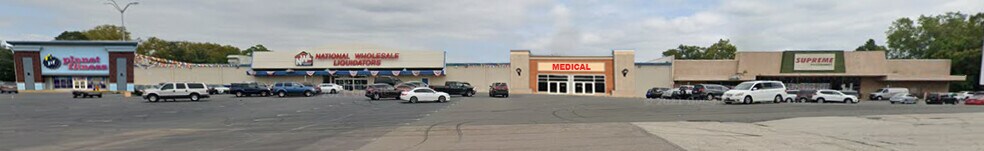 900 Orthodox St, Philadelphia, PA à louer - Photo du bâtiment - Image 2 de 6