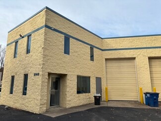 Plus de détails pour 2143-2147 N Marie St, Westland, MI - Industriel à louer