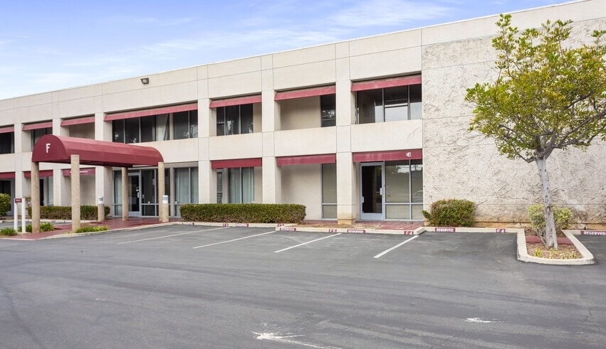 711 W 17th St, Costa Mesa, CA for sale - Building Photo - Image 3 of 80