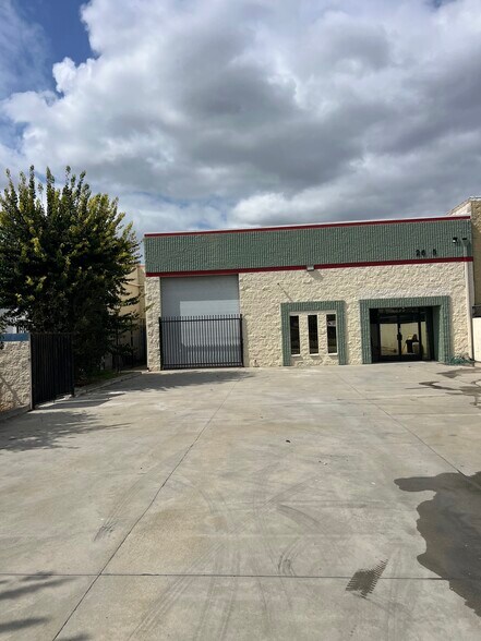 2655 Troy Ave, South El Monte, CA à louer - Photo du bâtiment - Image 3 de 7