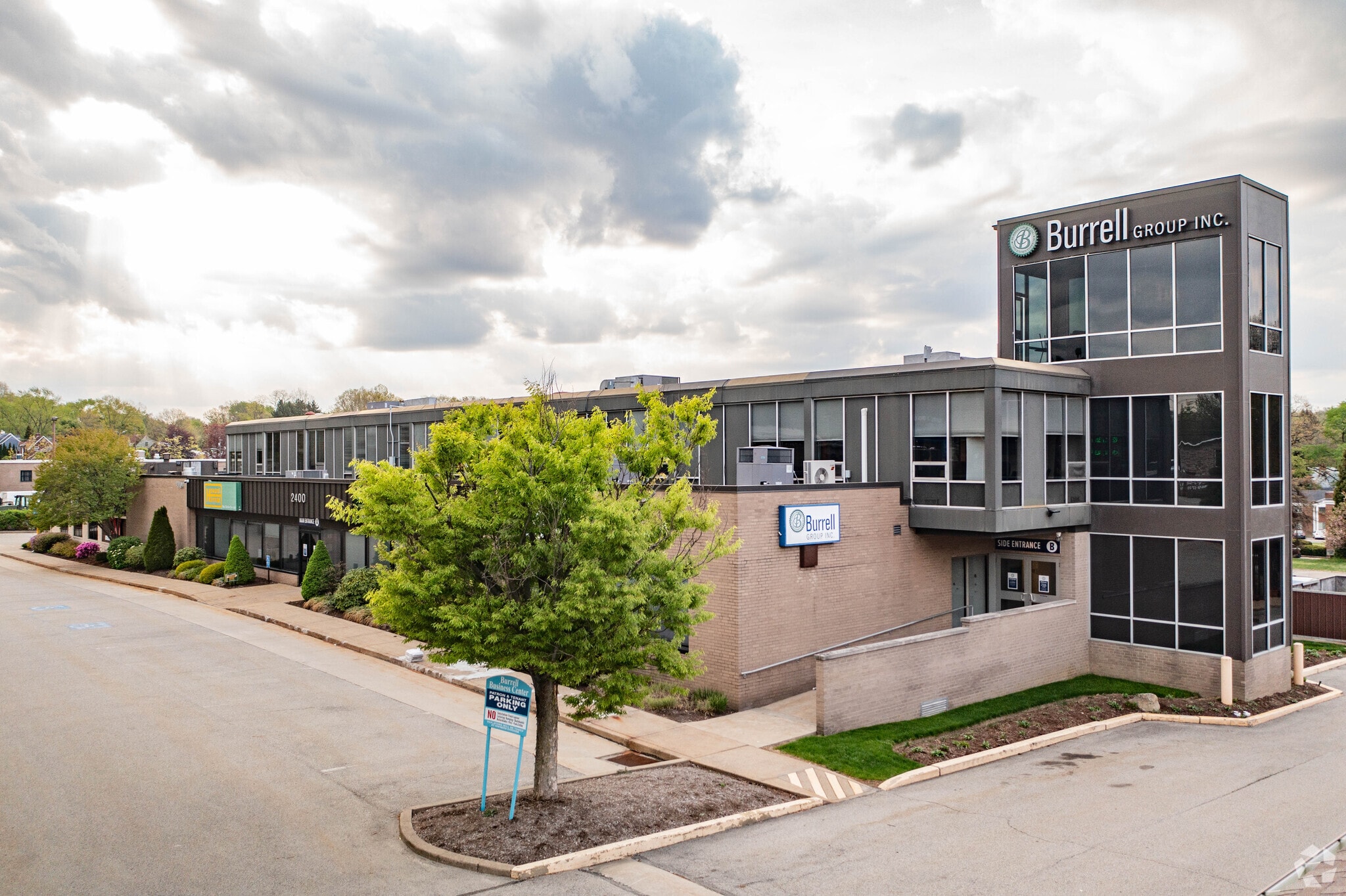 2400 Leechburg Rd, New Kensington, PA for lease Building Photo- Image 1 of 5