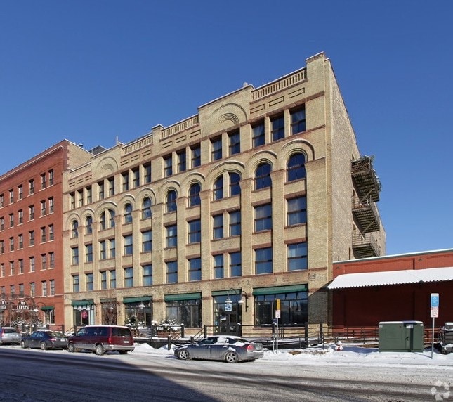 702-722 N 1st St N, Minneapolis, MN for lease - Primary Photo - Image 1 of 30