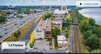 Plus de détails pour 1150 Hall of Fame Ave, Springfield, MA - Vente au détail à vendre