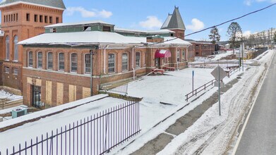 575 Norwich Ave, Taftville, CT for lease Building Photo- Image 2 of 8