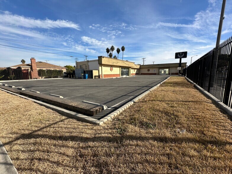 509-523 E Rosecrans Ave, Compton, CA à louer - Photo du bâtiment - Image 2 de 19