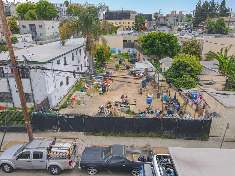 312 N Coronado St, Los Angeles, CA à vendre - Photo du bâtiment - Image 3 de 15