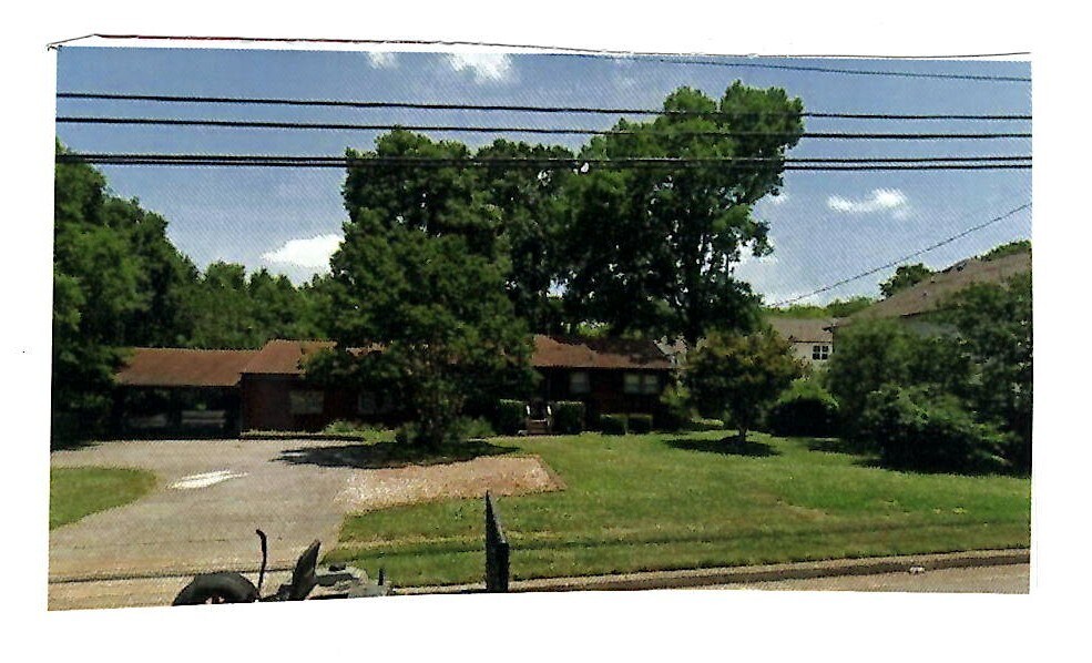 313 Myatt Dr, Madison, TN for sale Primary Photo- Image 1 of 2