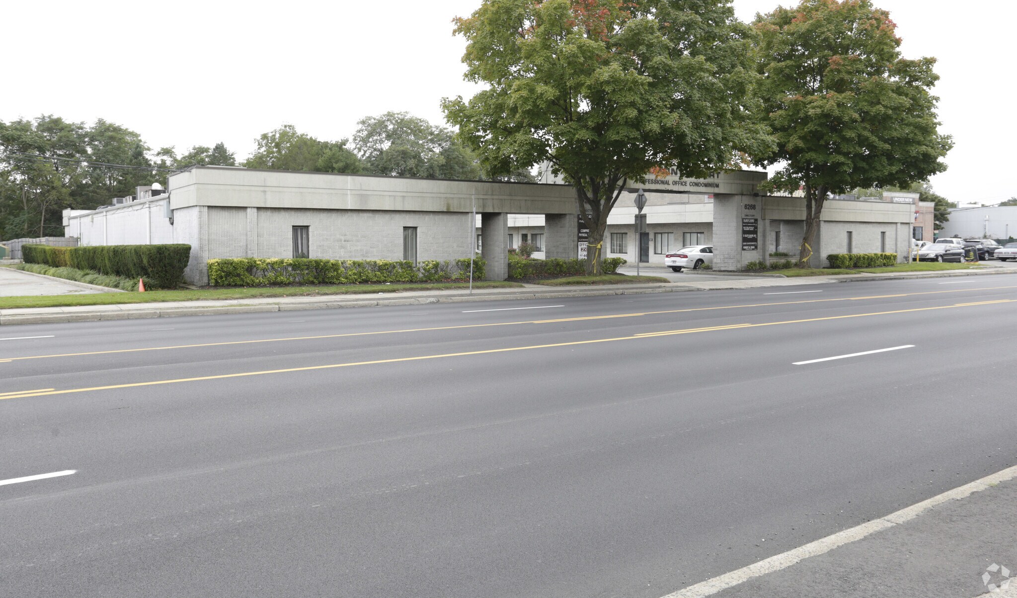 6268 Jericho Tpke, Commack, NY for lease Primary Photo- Image 1 of 6