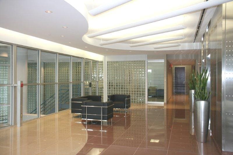 10521 Rosehaven St, Oakton, VA for lease - Lobby - Image 3 of 7