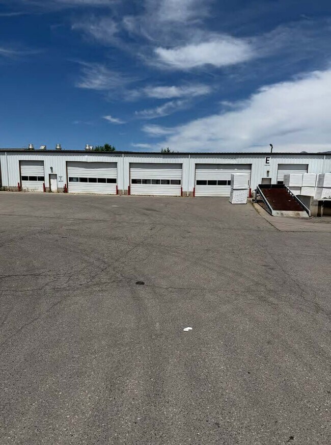 Plus de détails pour 2380 S 1900 W, West Haven, UT - Industriel à louer