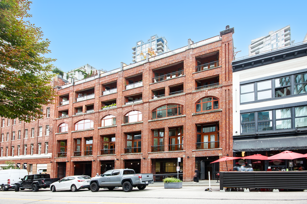 548-554 Beatty St, Vancouver, BC for lease Building Photo- Image 1 of 8