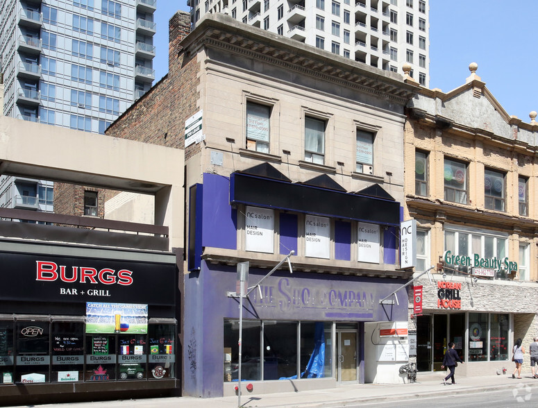 750 Yonge St, Toronto, ON for lease - Building Photo - Image 2 of 2