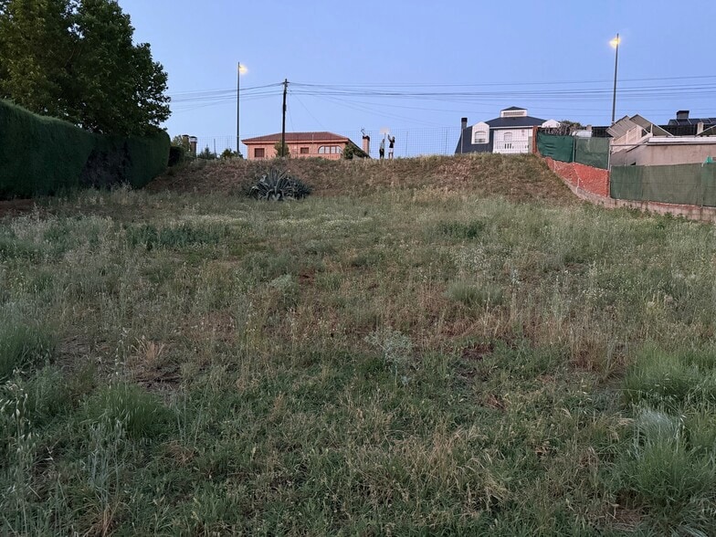 Calle de las Arizónicas, 5, Móstoles, Madrid à vendre - Photo du bâtiment - Image 2 de 4