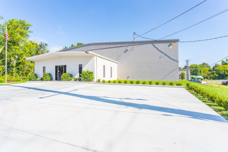 506 Bear Creek Rd, Dalton, GA à vendre - Photo du bâtiment - Image 3 de 109