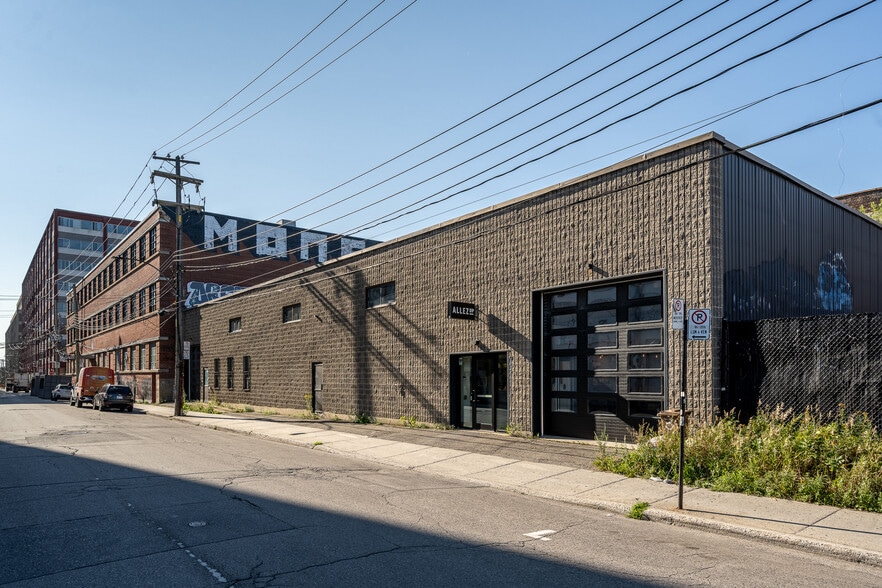 5600 Av De Gaspé, Montréal, QC à vendre - Photo du bâtiment - Image 3 de 24