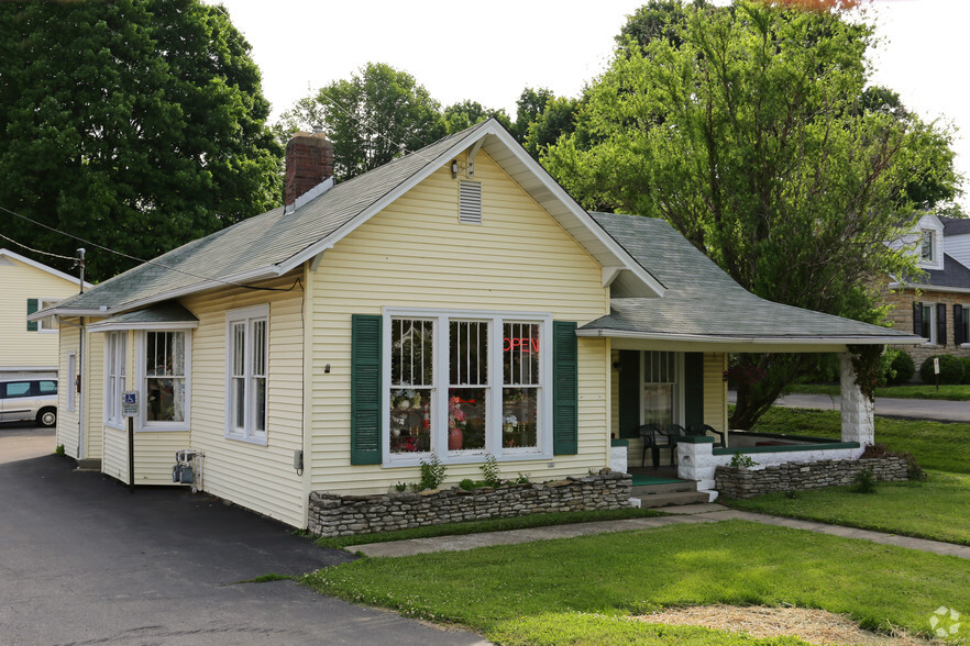 10125 Taylorsville Rd, Louisville, KY à vendre - Photo principale - Image 1 de 1