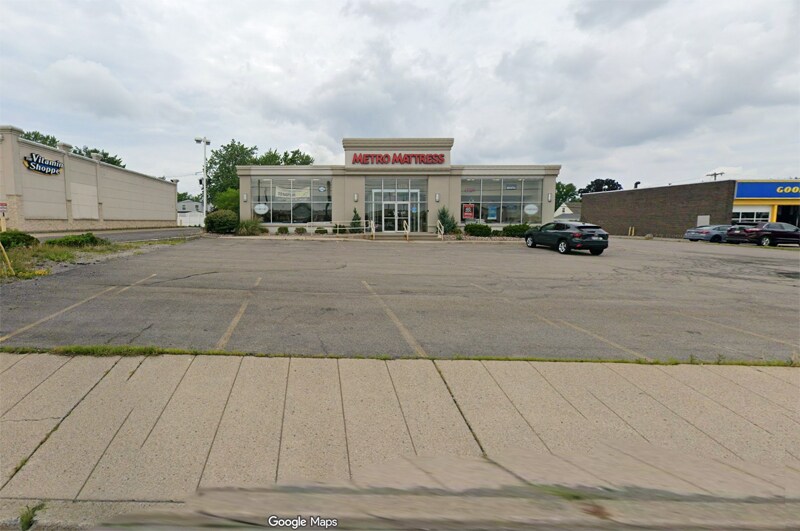 1270 Niagara Falls Blvd, Tonawanda, NY à vendre - Photo du bâtiment - Image 2 de 5