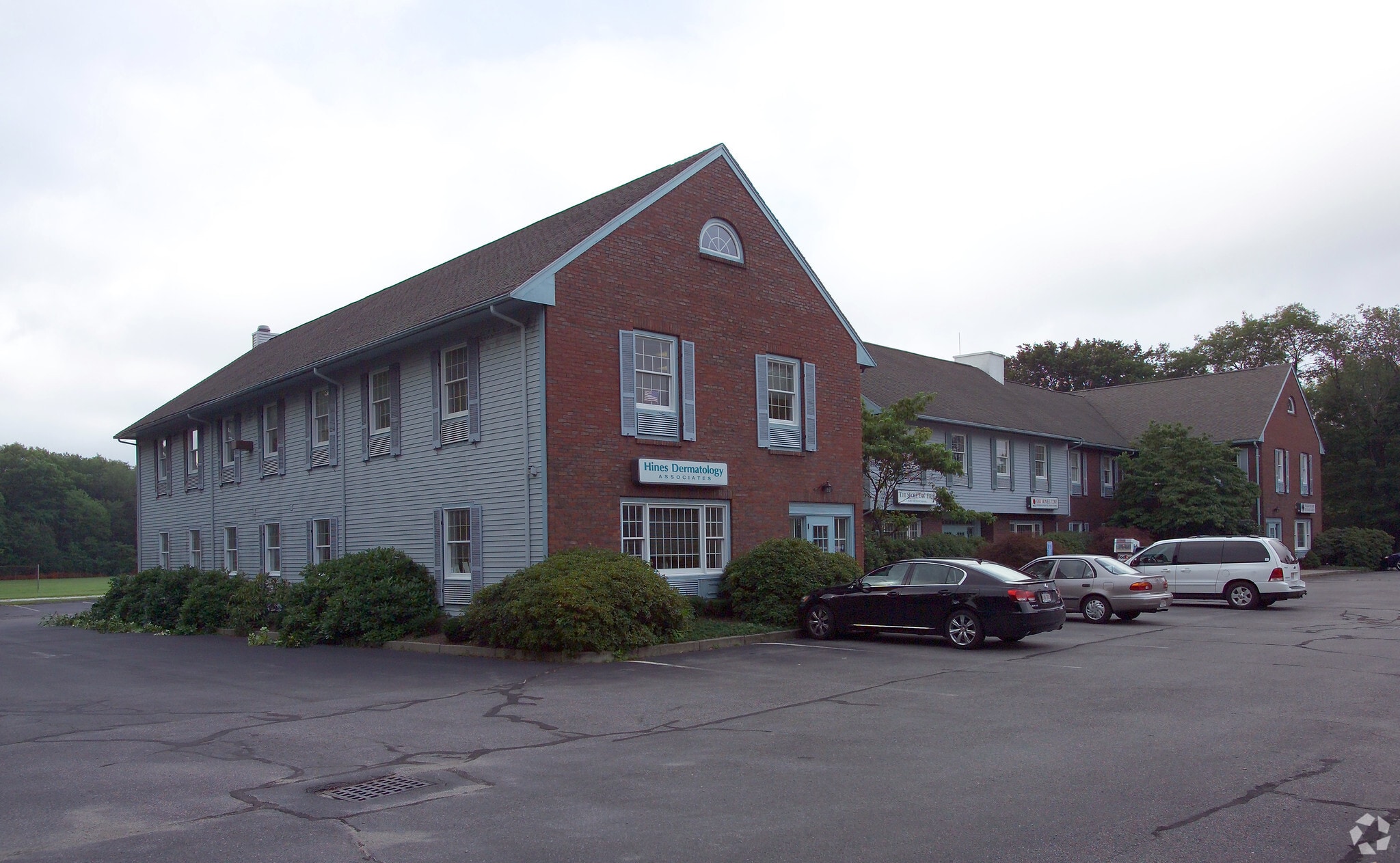 555 Pleasant St, Attleboro, MA for lease Primary Photo- Image 1 of 59
