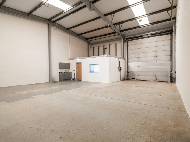 Howe Moss Dr, Dyce for lease - Building Photo - Image 3 of 4