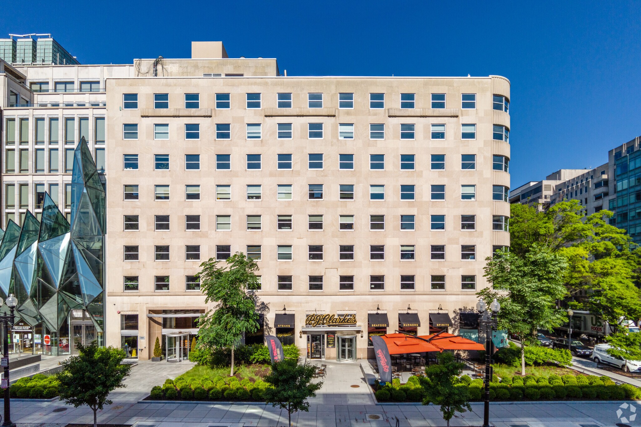 1600 K St NW, Washington, DC à louer Photo du bâtiment- Image 1 de 9
