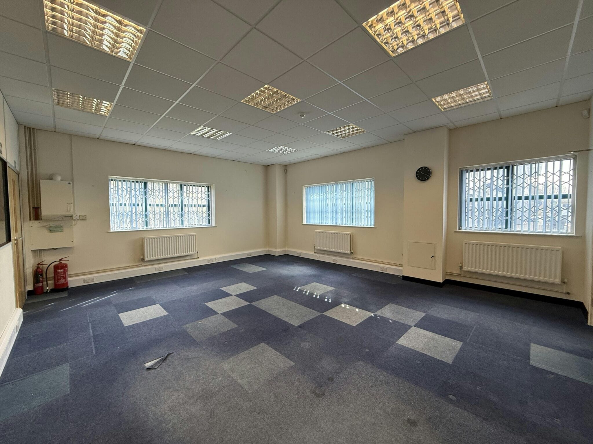 Penner Rd, Havant for lease Interior Photo- Image 1 of 7