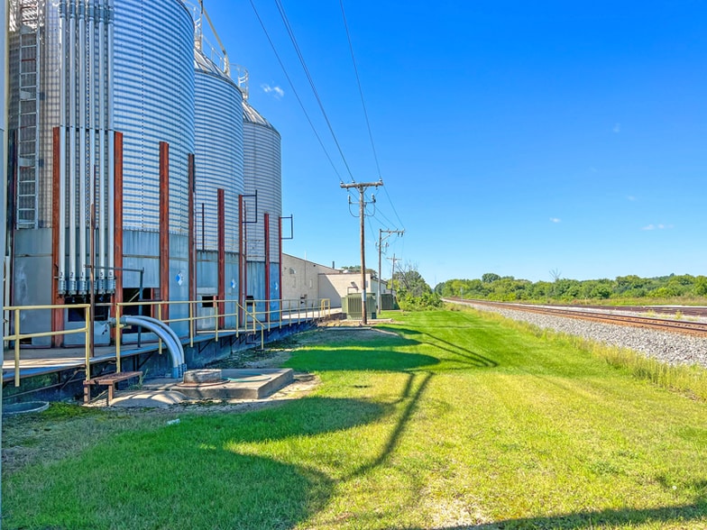 501 Williams St, Tomah, WI for sale - Building Photo - Image 3 of 8