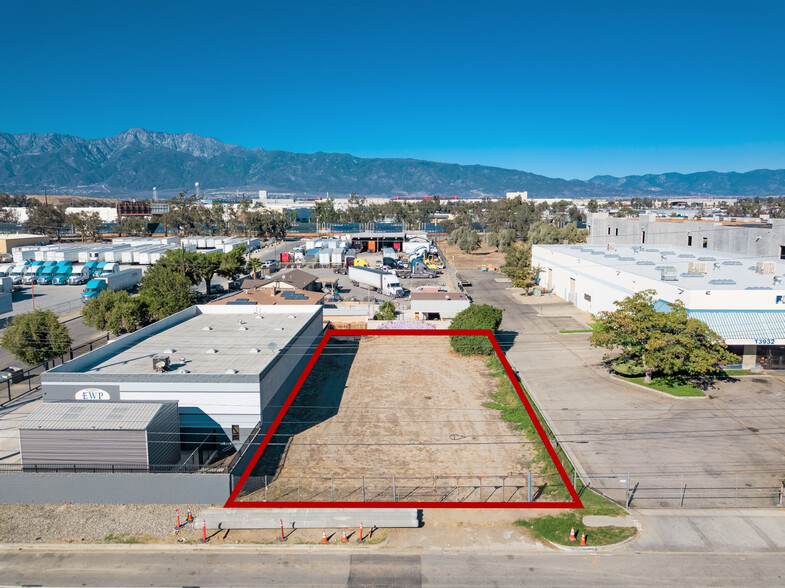 Slover Ave, Fontana, CA for sale - Building Photo - Image 1 of 5