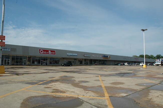 More details for 5 Fair Ave, Winnsboro, LA - Retail for Lease