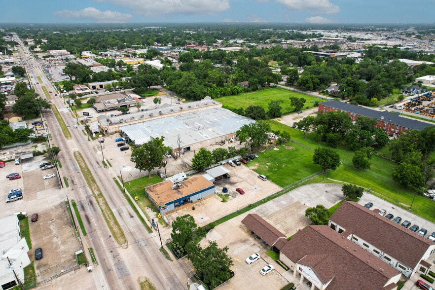 614 E Tidwell Rd, Houston, TX for lease - Aerial - Image 3 of 6