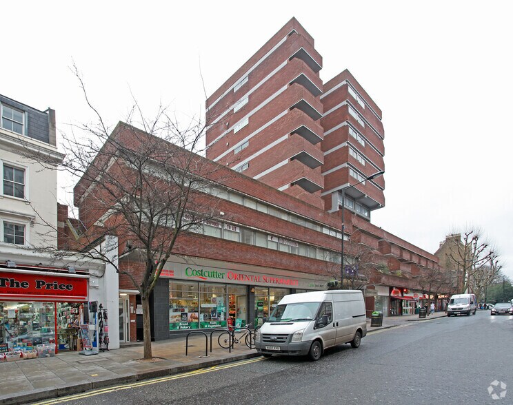 6-28B Queensway, Londres à louer - Photo du bâtiment - Image 2 de 5