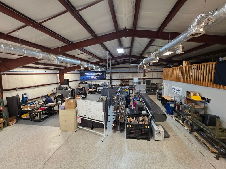 16 Finch St, Hilton Head, SC for sale - Primary Photo - Image 1 of 49