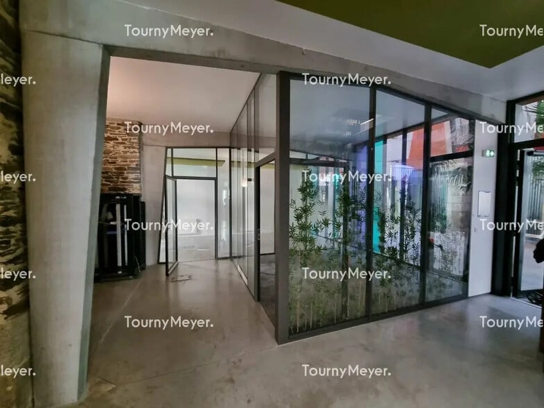 Bureau dans Nantes à louer - Hall d’entrée - Image 3 de 6