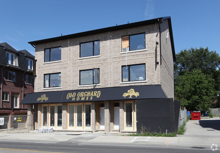 609 Marlee Av, Toronto, ON à louer - Photo principale - Image 1 de 2