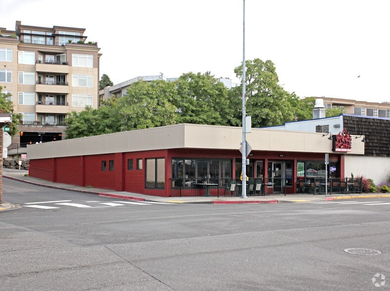 228-232 Central Way, Kirkland, WA à louer - Photo principale - Image 2 de 3