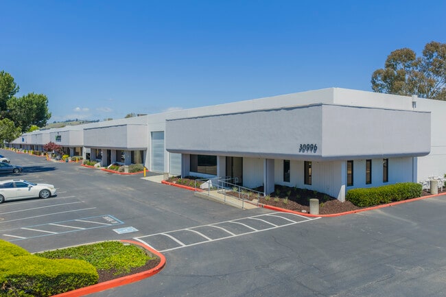 Plus de détails pour 1495-1497 Zephyr Ave, Hayward, CA - Industriel à louer