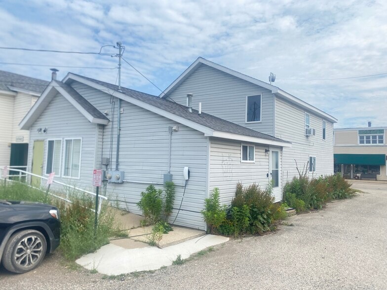 105 N Fifth St, Roscommon, MI for sale - Building Photo - Image 3 of 13